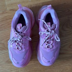 Balenciaga triple s sneakers pink size 37